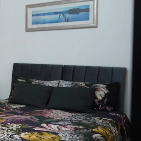 Excellency Stays , Gravesend Comfort Home , Free Parking , Contractors , Families Exterior foto