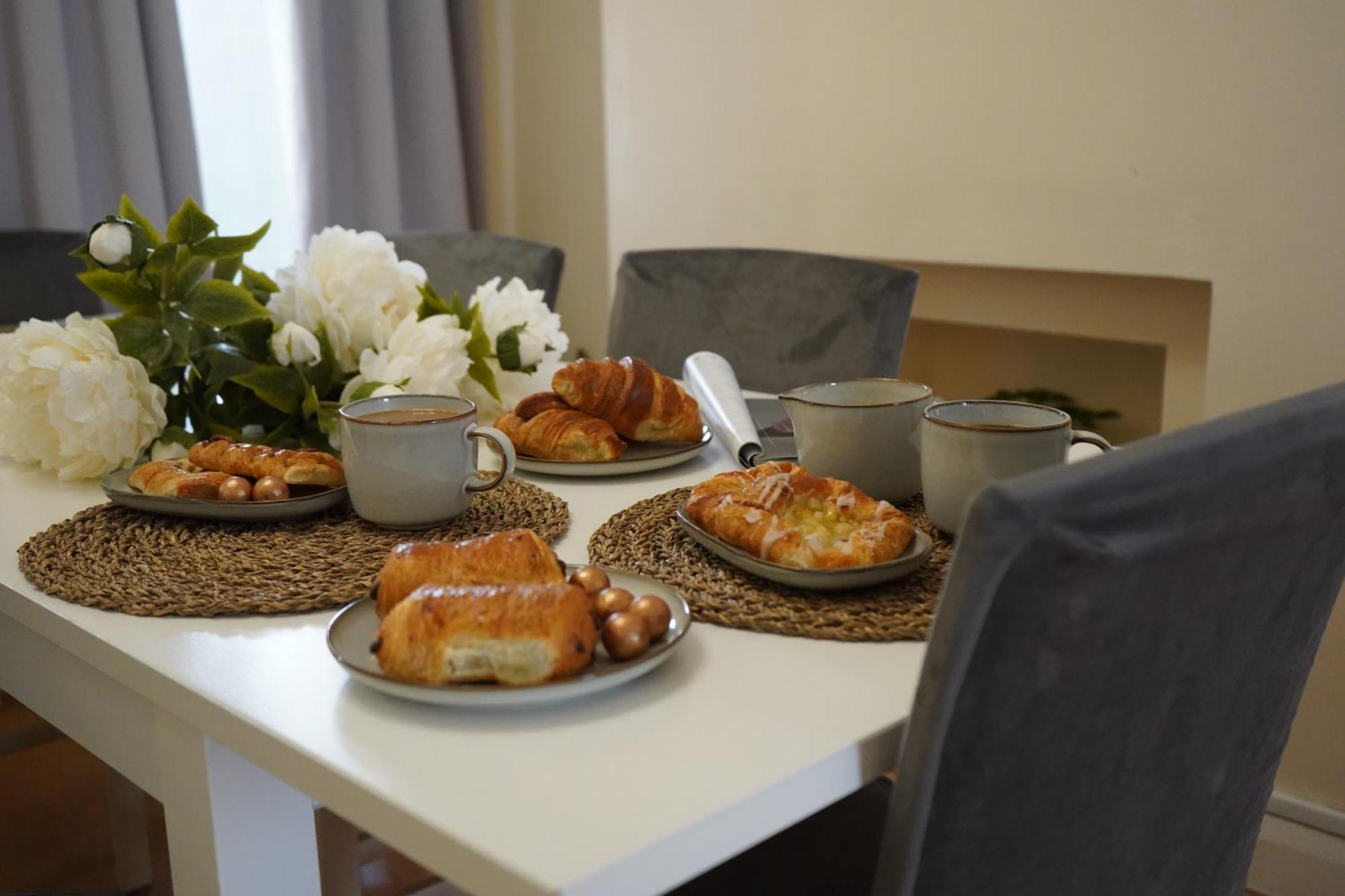 Excellency , Comfort , Free Parking , Contractors , Families Holiday home *