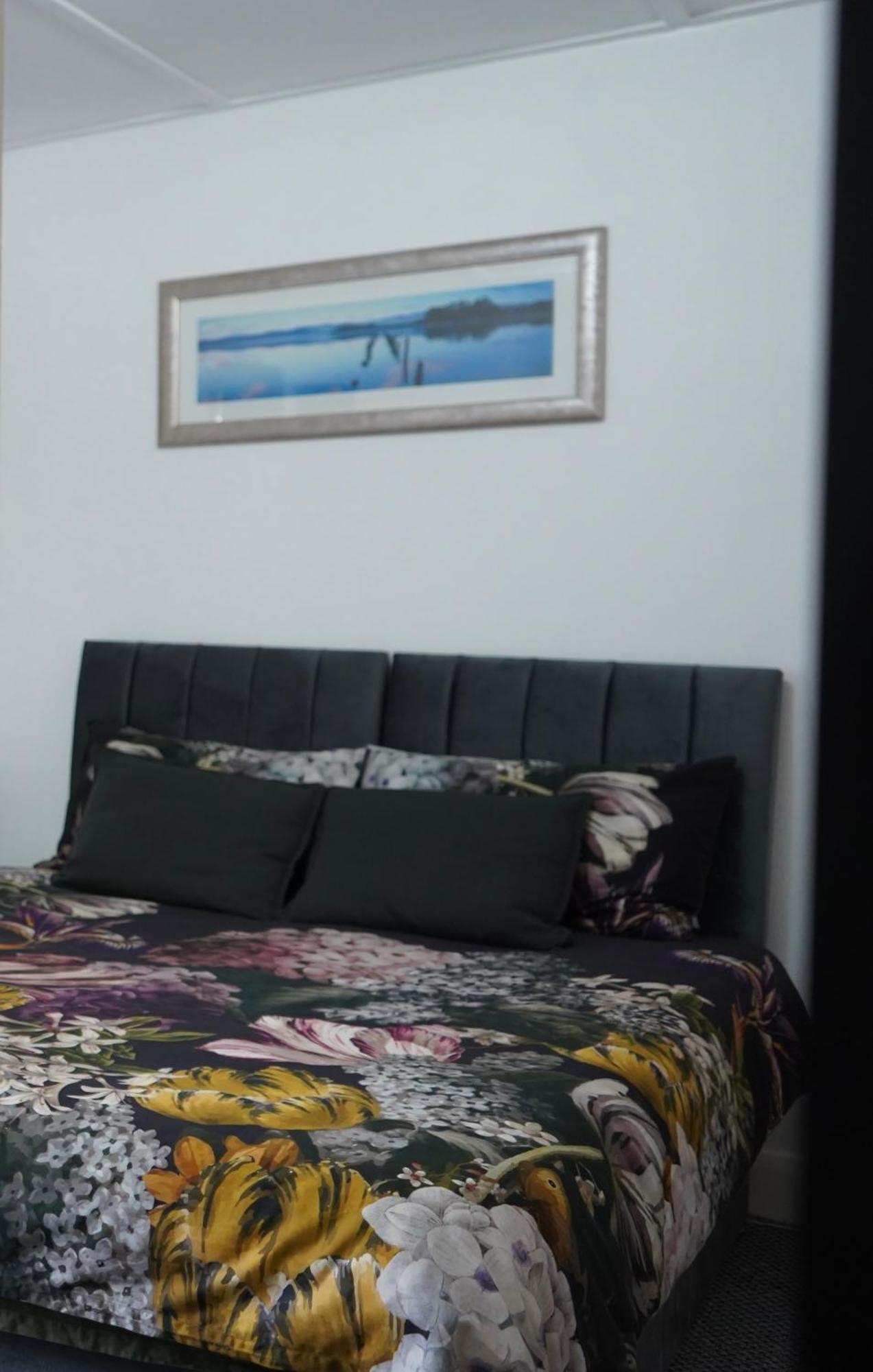 Excellency , Comfort , Free Parking , Contractors , Families Holiday home